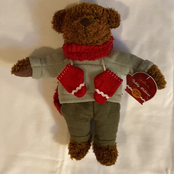 Hallmark 2002 Teddy Mittens Teddy Bear - Picture 3 of 5